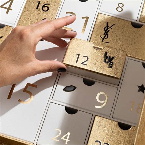 adventskalender 2021 ysl|YVES SAINT LAURENT .